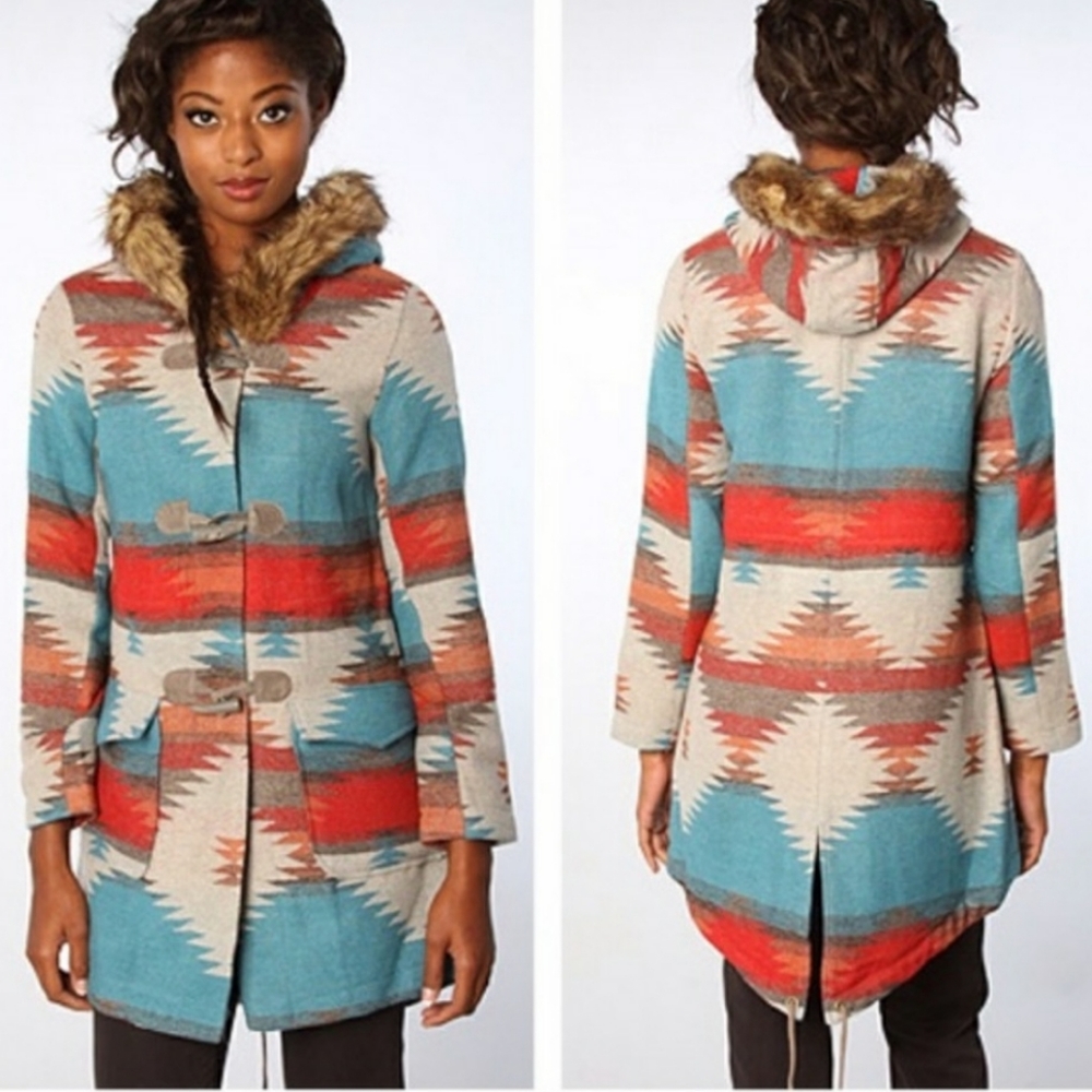 Bb Dakota aztec print coat M